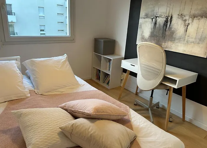 Apartamento F3 Central, Bright And Quiet In