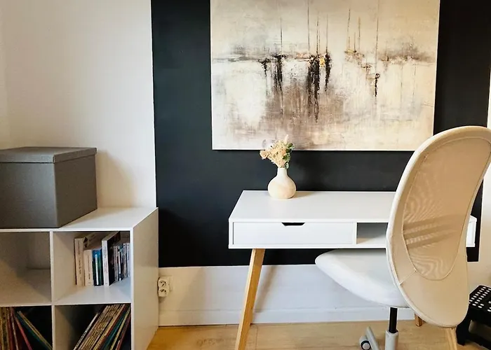 Apartamento F3 Central, Bright And Quiet In *