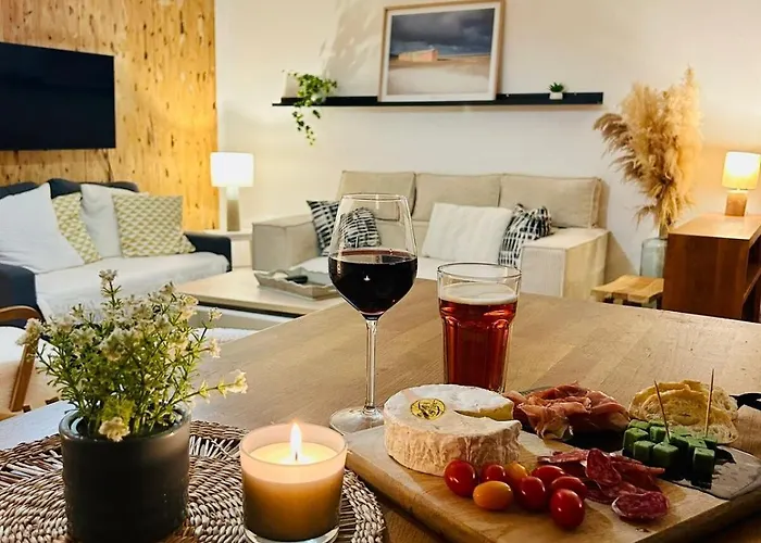 F3 Central, Bright And Quiet In Апартаменты