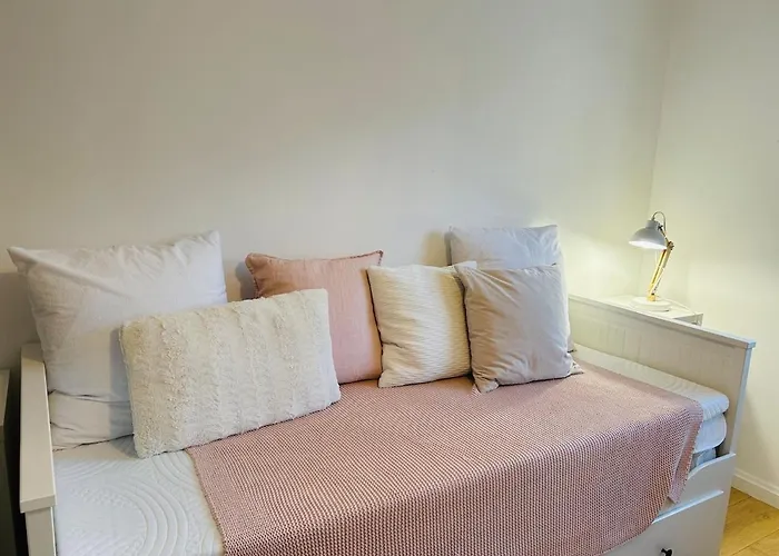 Apartamento F3 Central, Bright And Quiet In